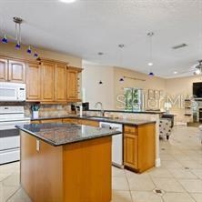 TIERRA VERDE - Residential Lease