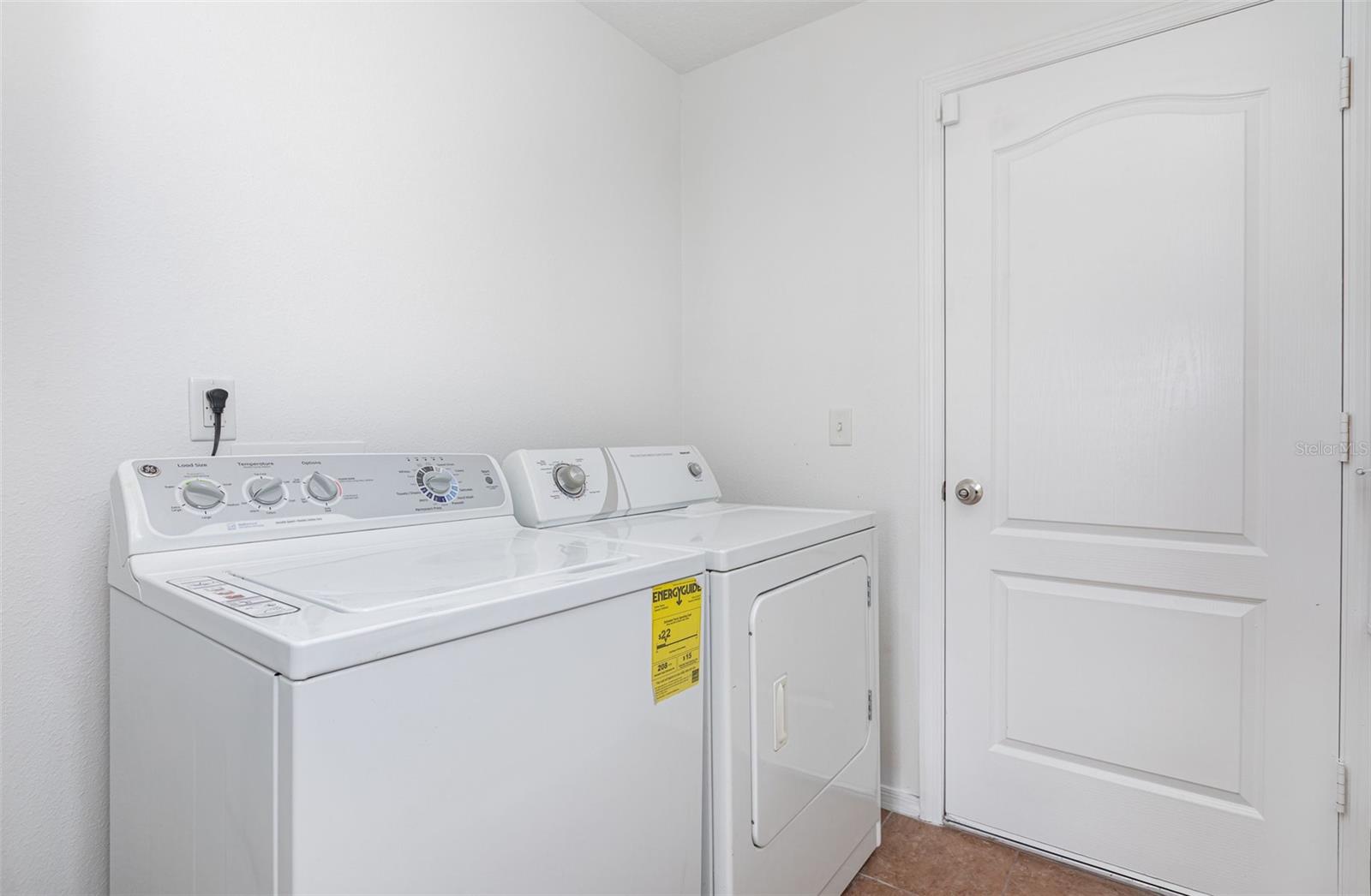 HARBOUR ISLES PH 2A/2B/2C - Residential