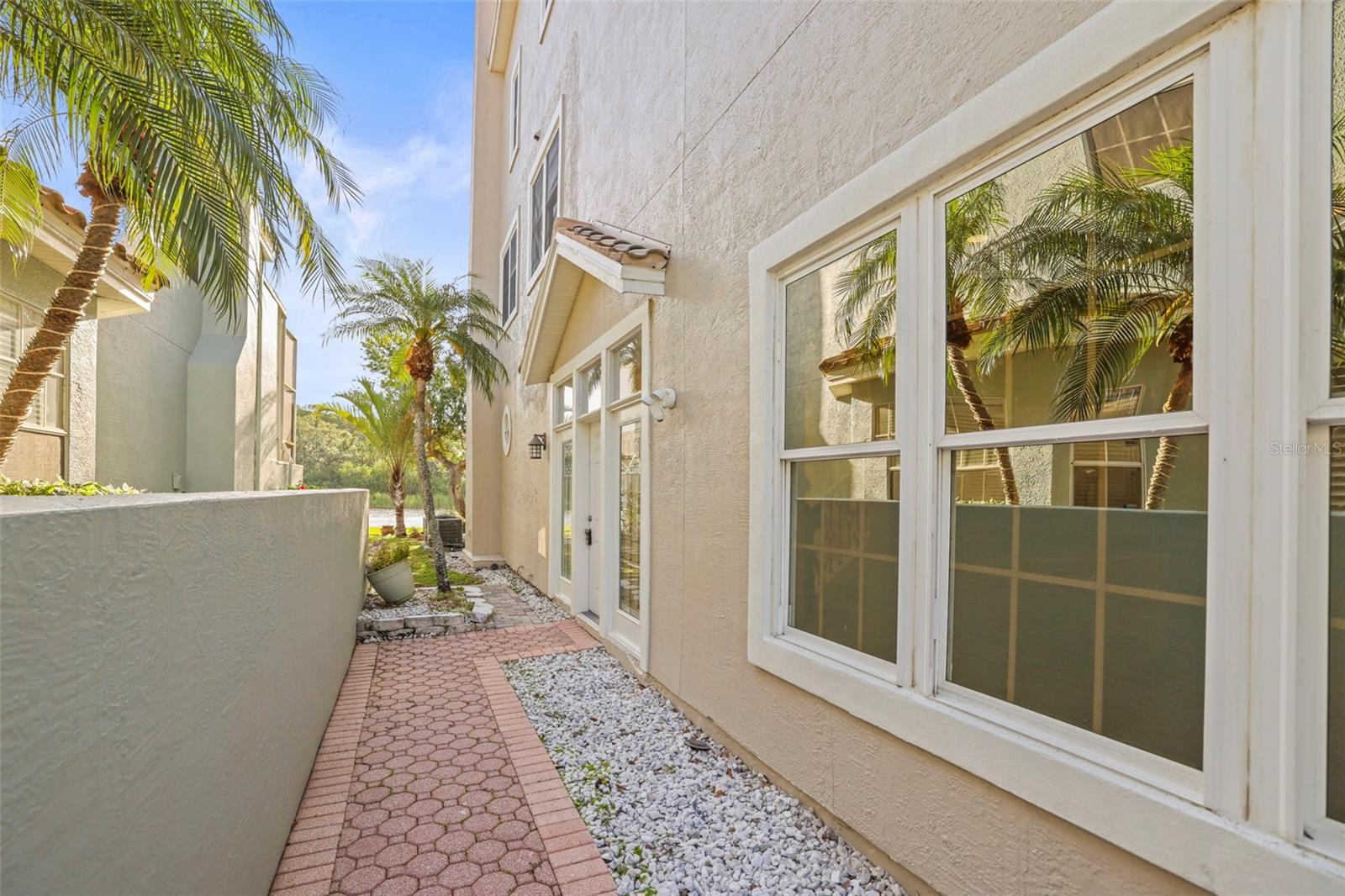 1768 LAGO VISTA BOULEVARD