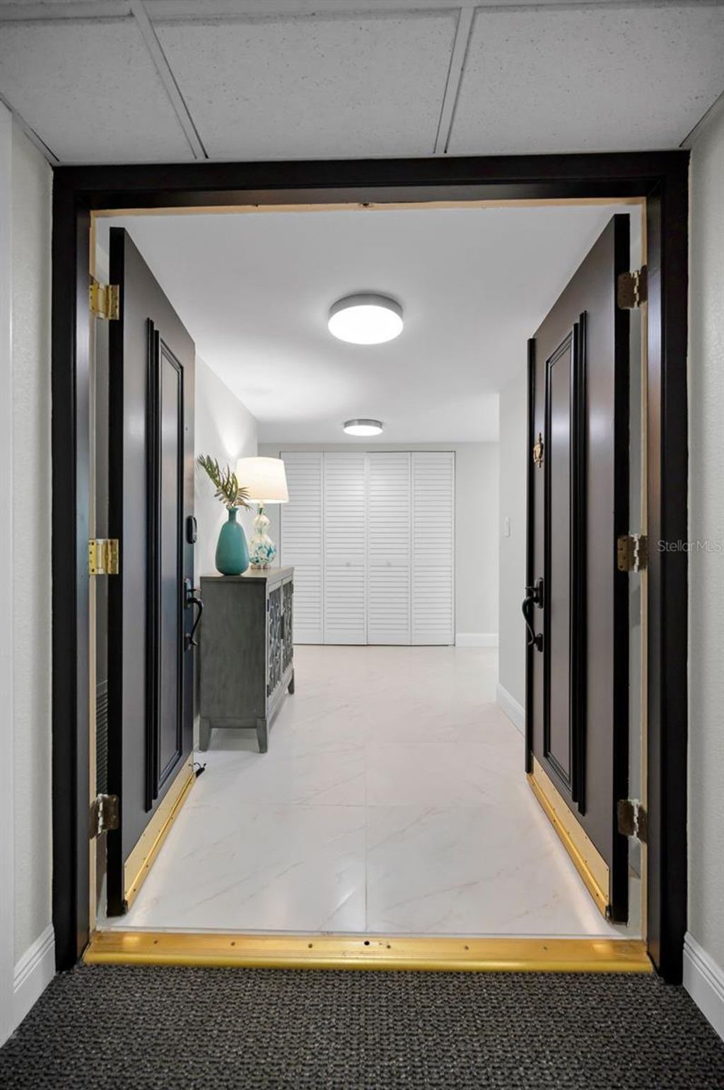 Photo of 100 Oakmont Lane #307, Belleair, FL 33756 (MLS # TB8425137)