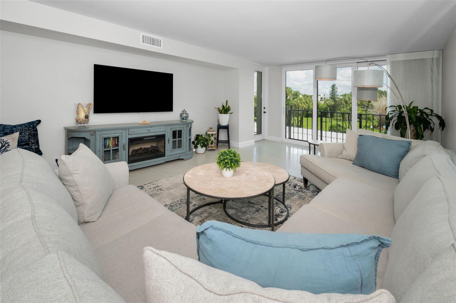 BELLEVIEW BILTMORE VILLAS BAYSHORE I - Residential