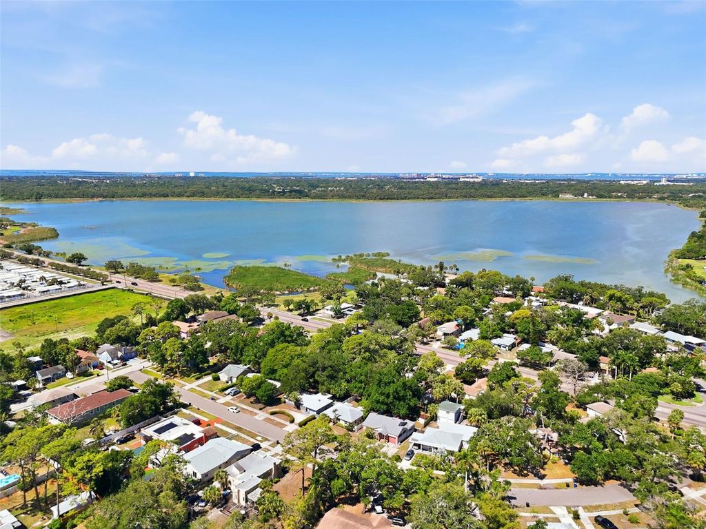 Photo of 2855 Valencia Way S, St Petersburg, FL 33705 (MLS # TB8509887)