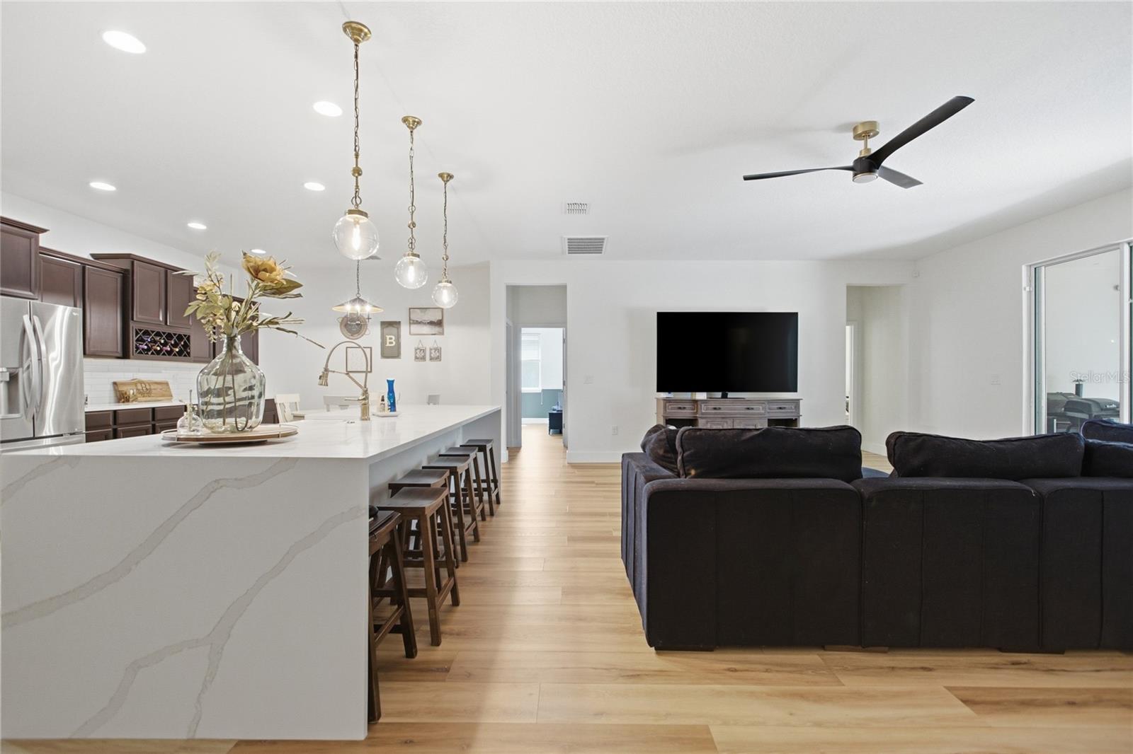 WELLINGTON WOODS - Residential