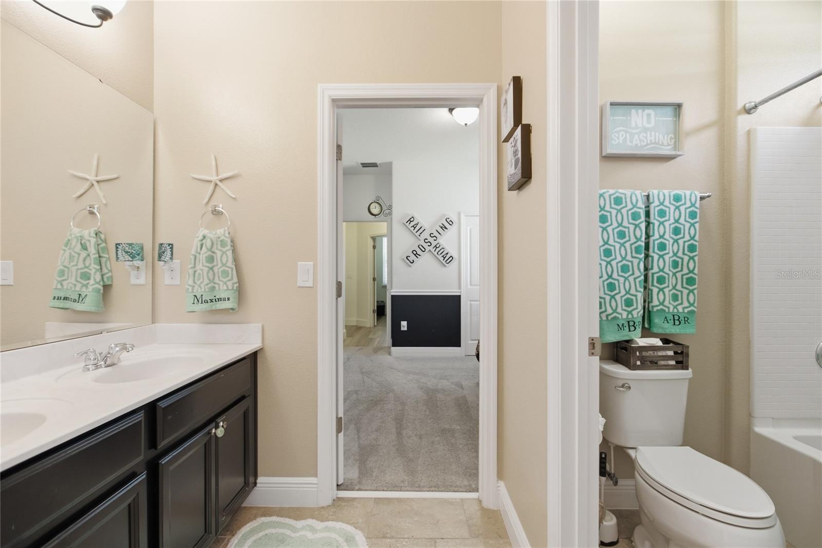 WELLINGTON WOODS - Residential