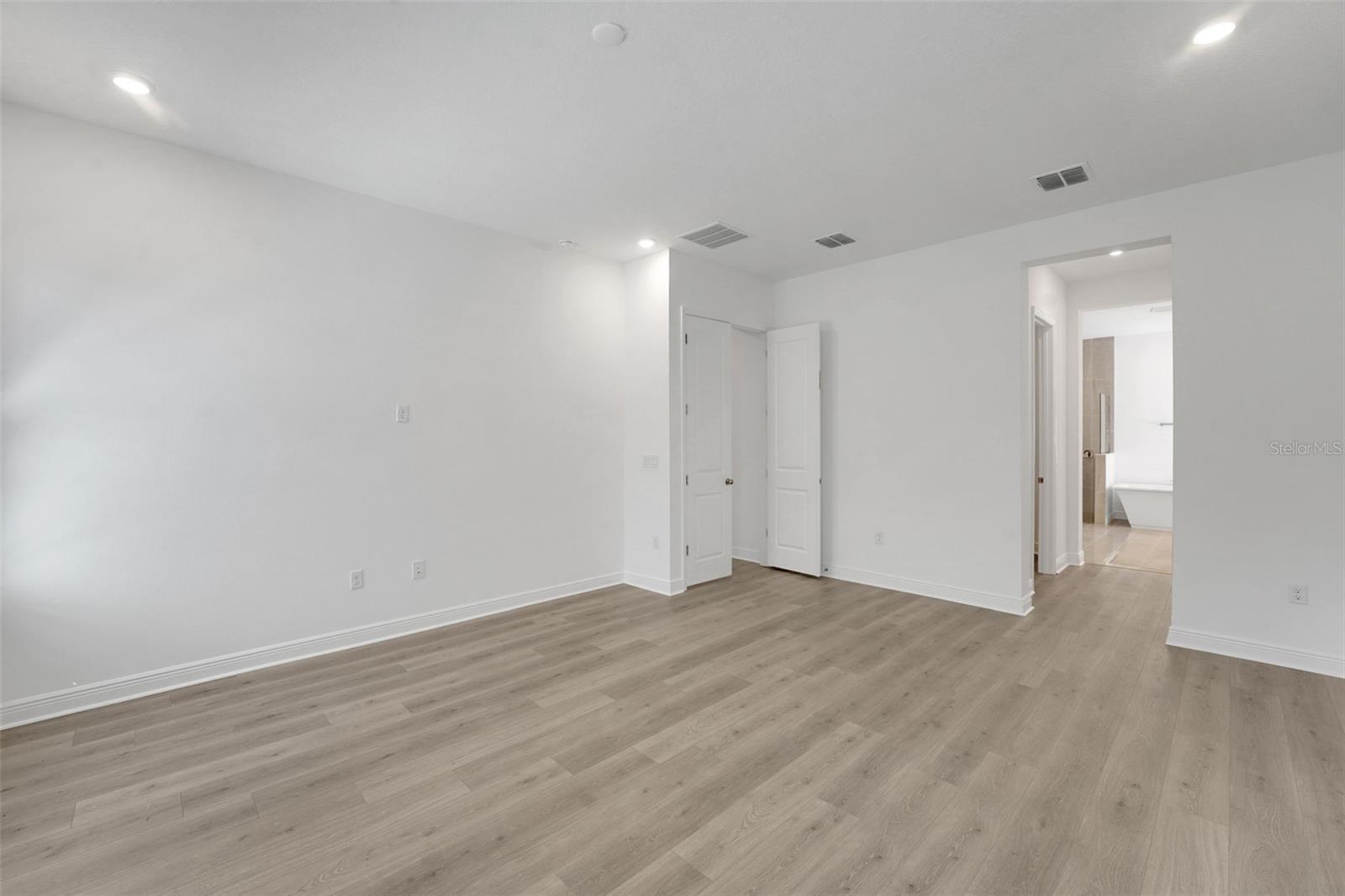 PALMS AT WINDERMERE - Residential