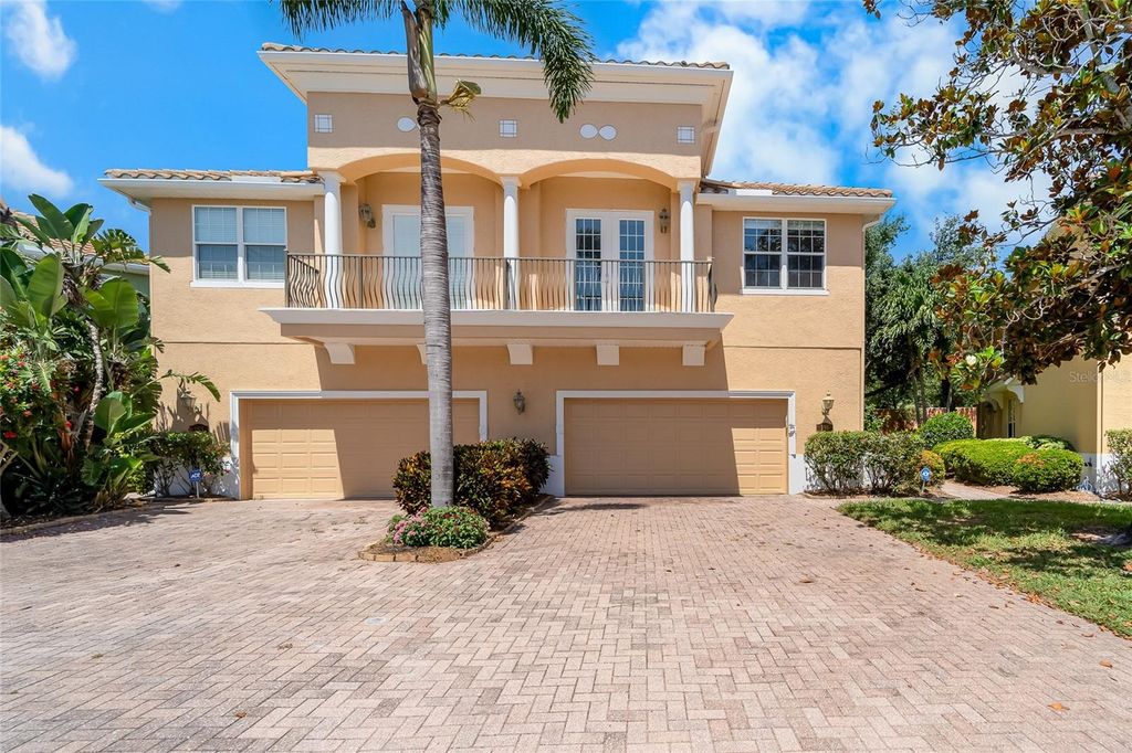 Photo of 191 Banyan Bay Drive, St Petersburg, FL 33705 (MLS # TB8389966)