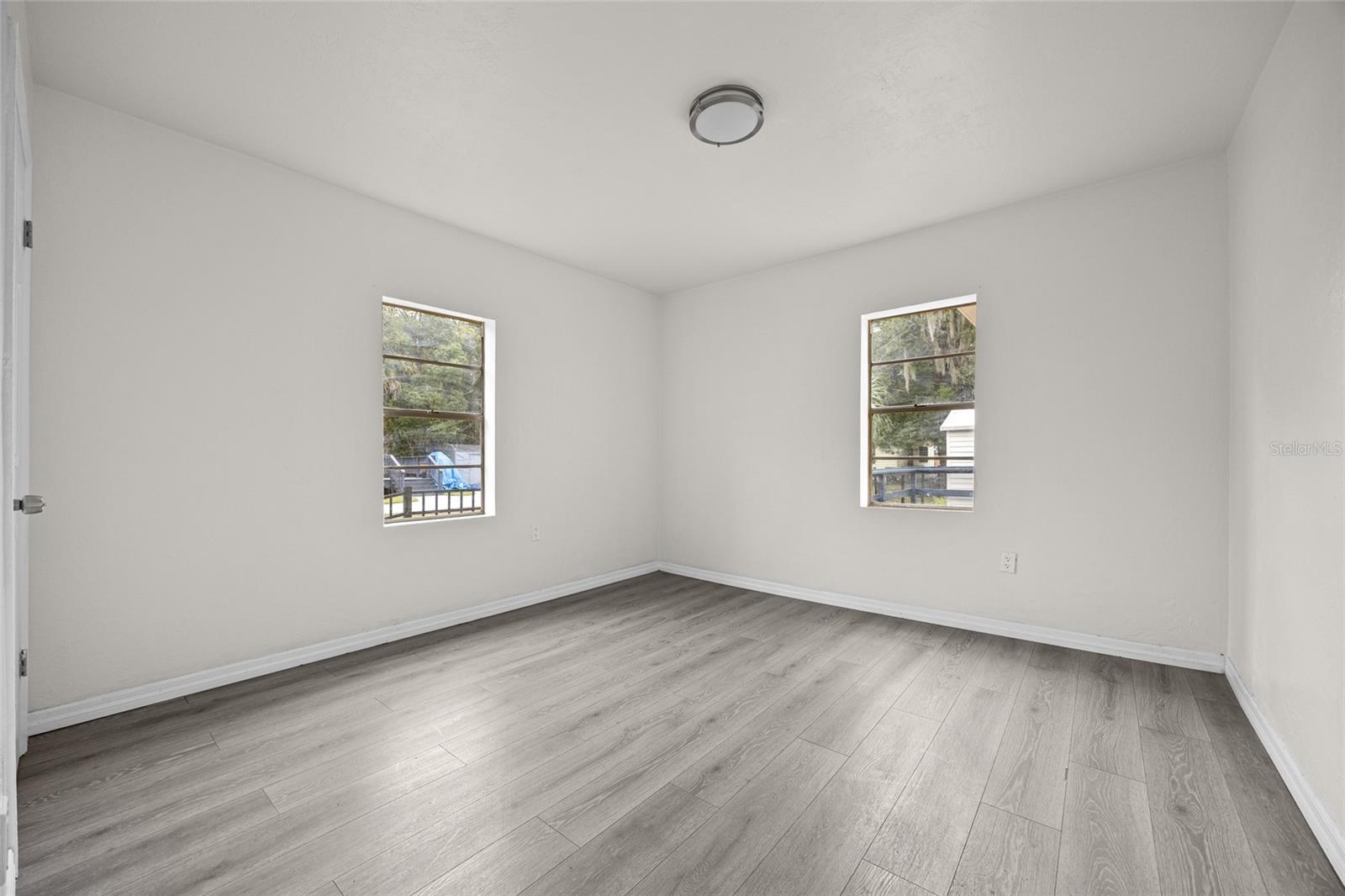 DANIEL DIXSON - Residential