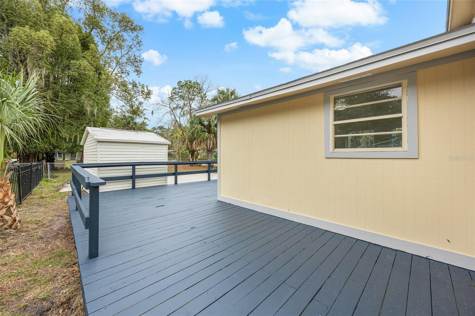 DANIEL DIXSON - Residential