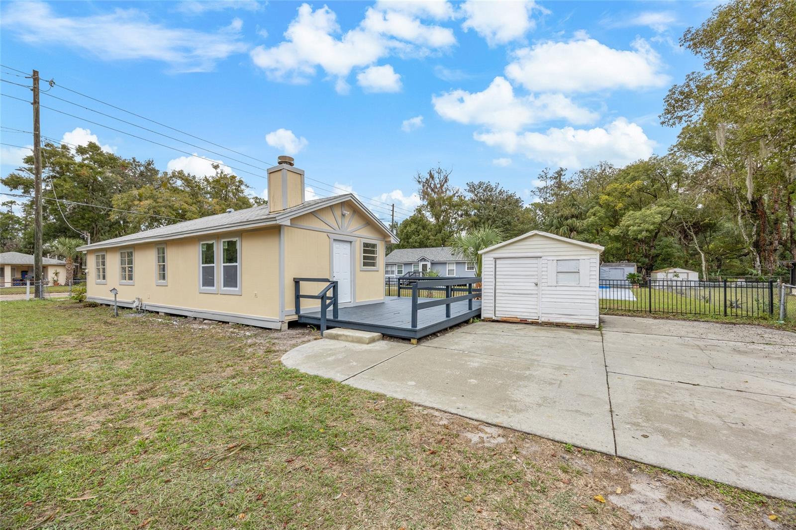 DANIEL DIXSON - Residential