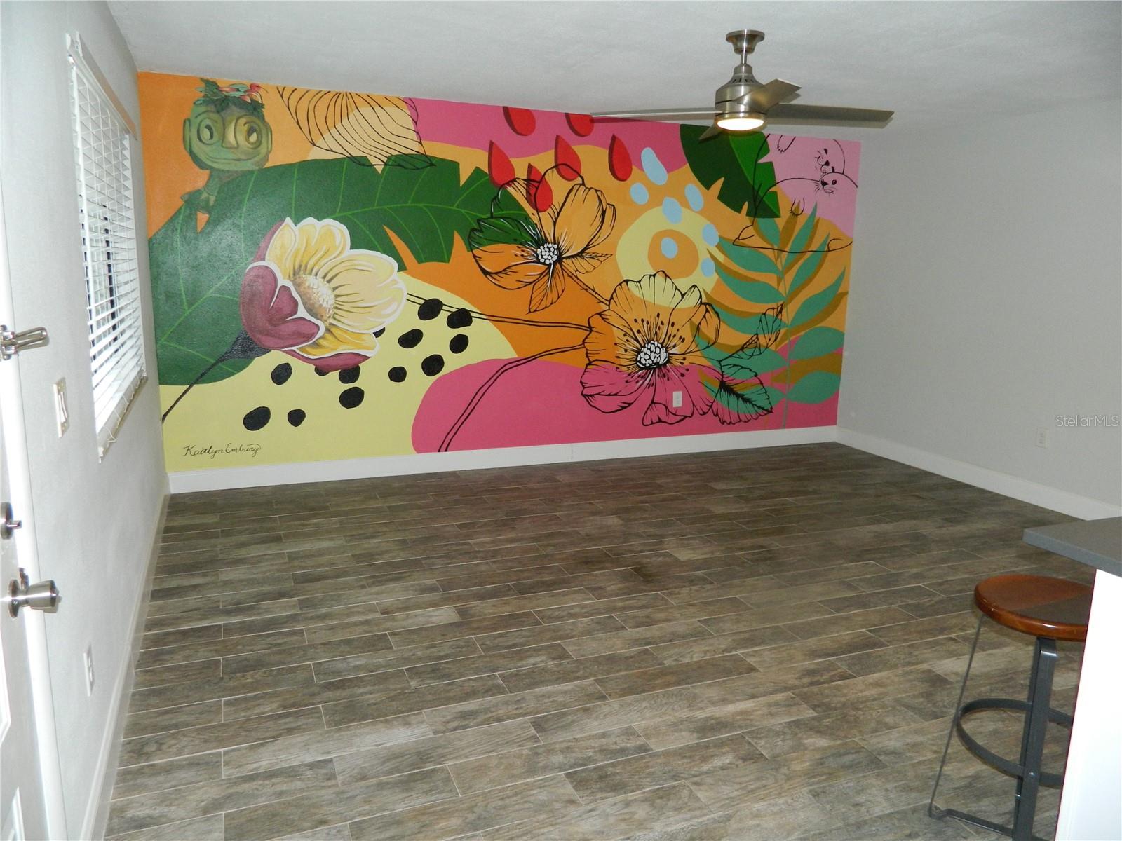 LAKEVIEW CONDO 01 - Residential Lease