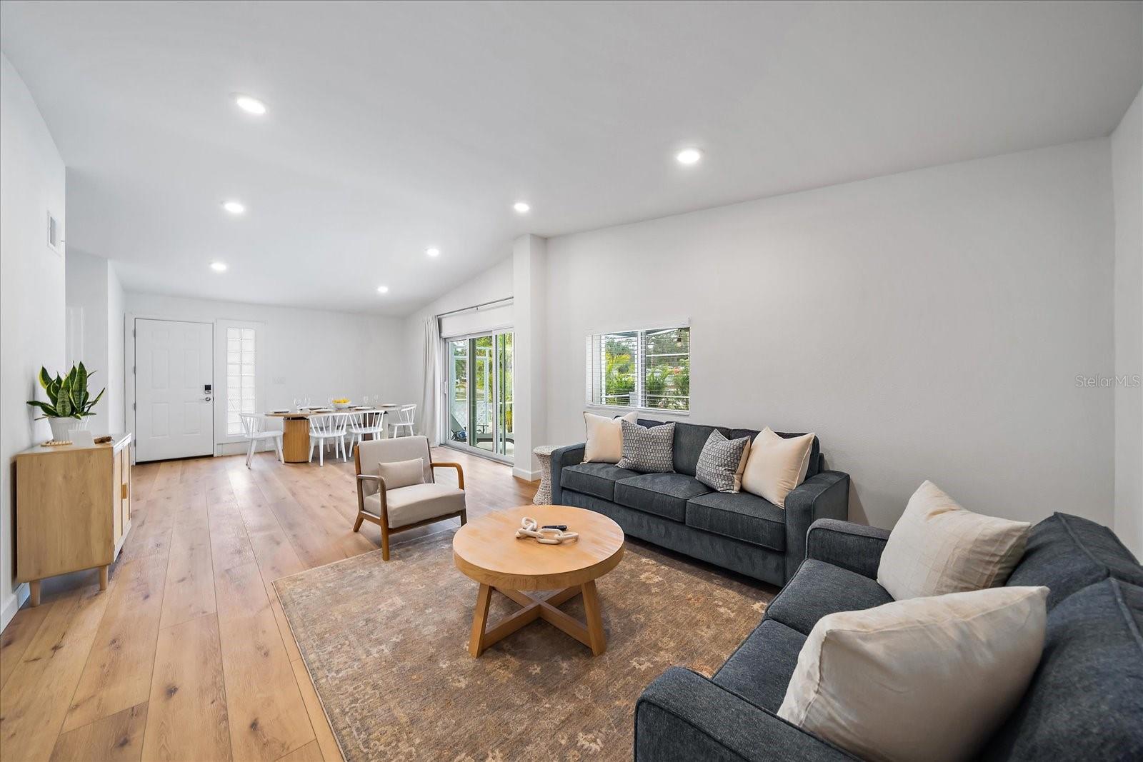 217 46TH STREET W
