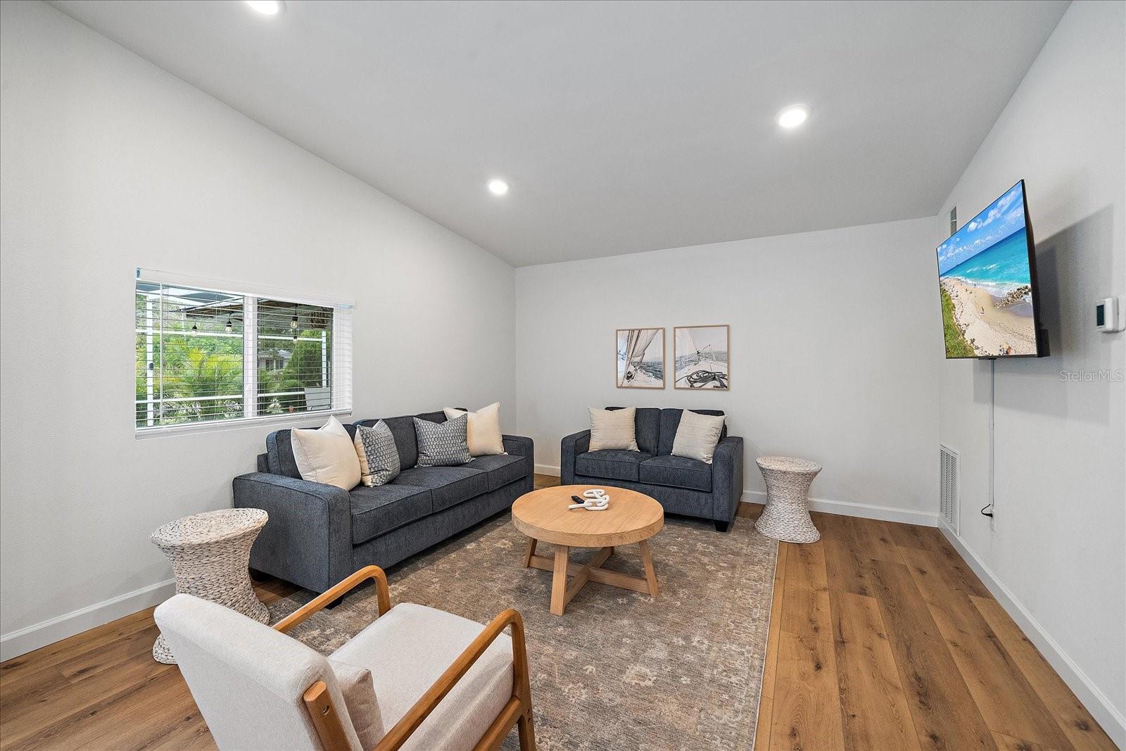 217 46TH STREET W