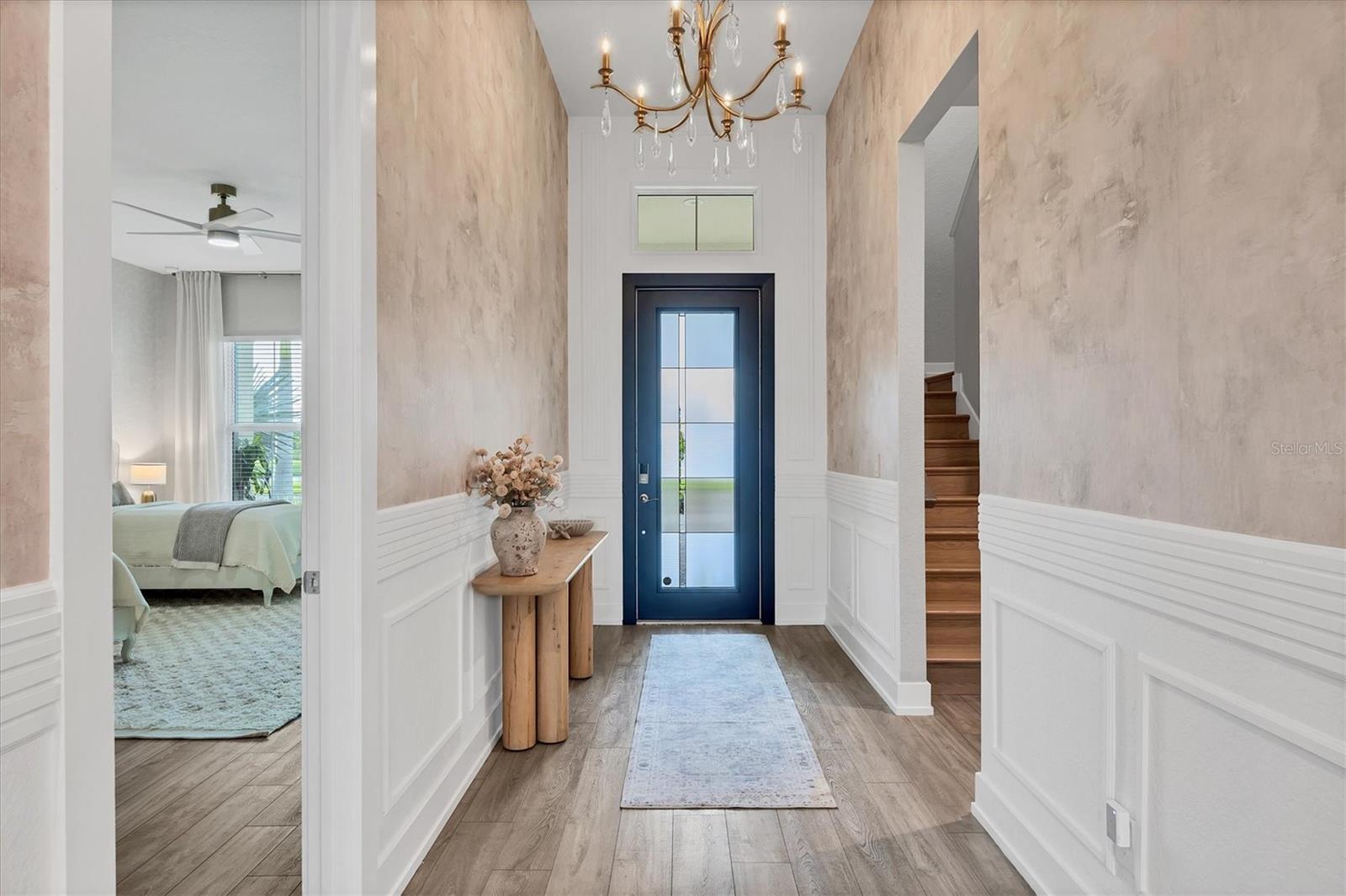 8209 REDONDA LOOP