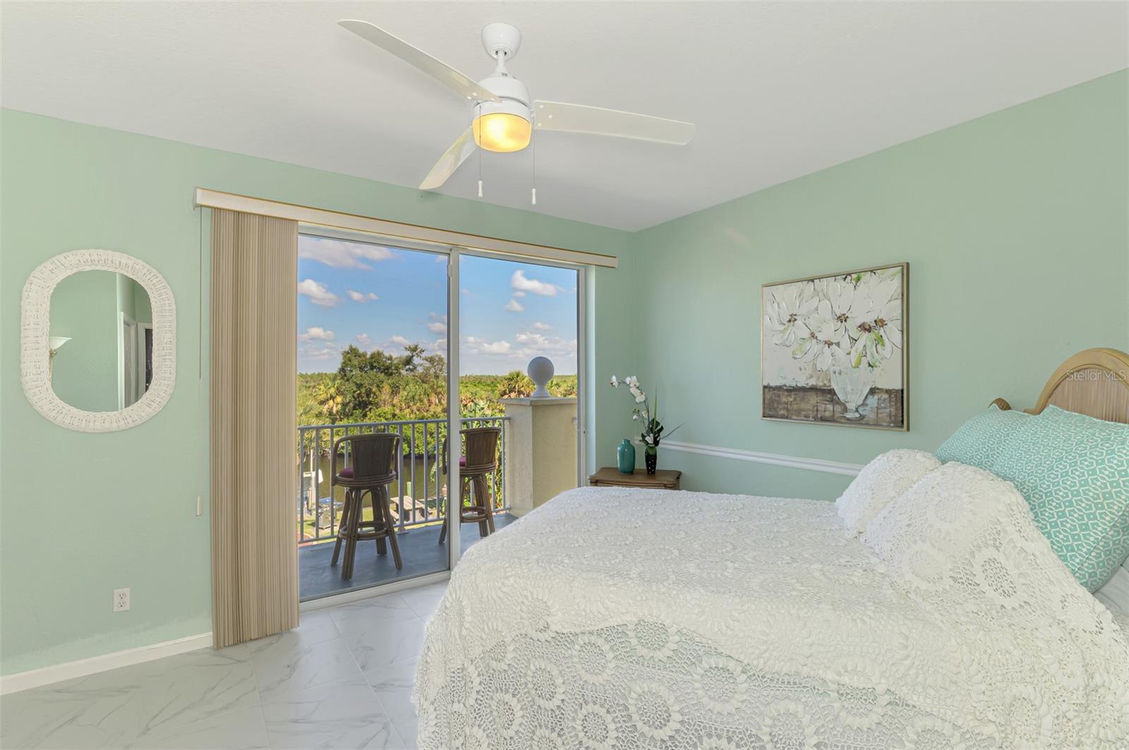 VILLAS AT HARBOUR VILLAGE - Residential