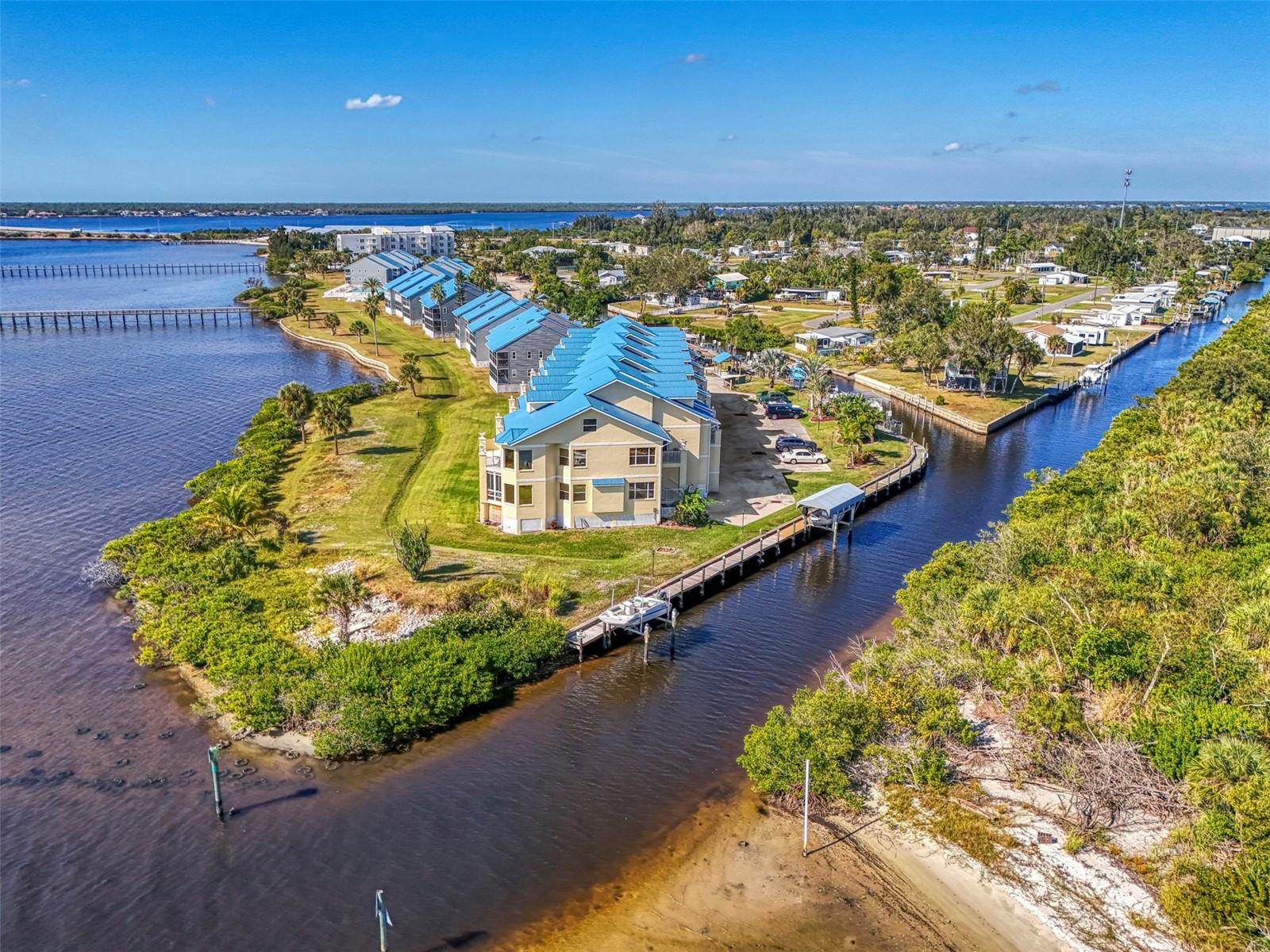 VILLAS AT HARBOUR VILLAGE - Residential