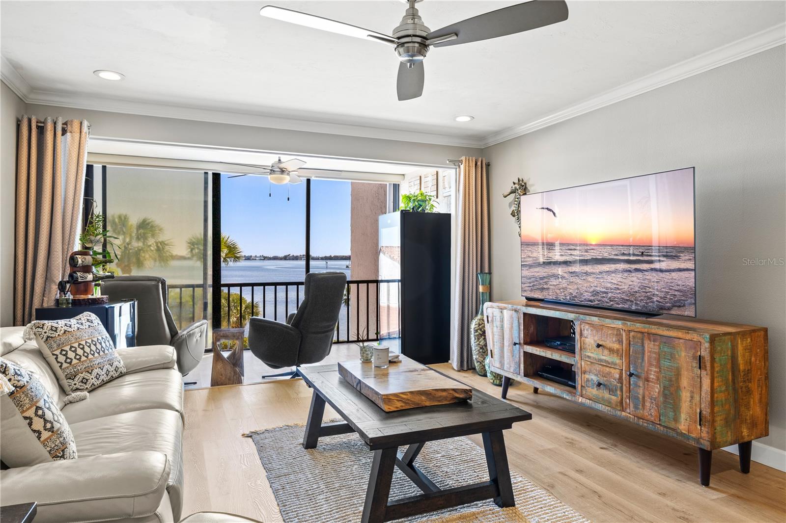 1602 STICKNEY POINT ROAD 307