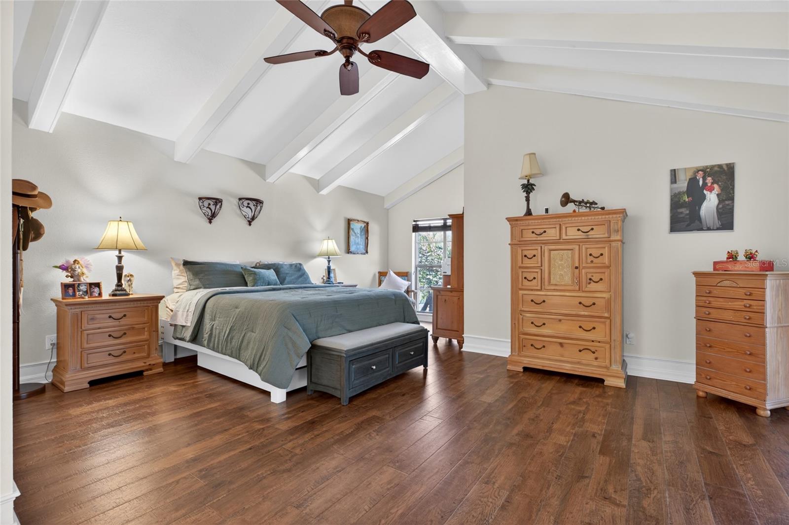 LAKE PADGETT ESTATES - Residential