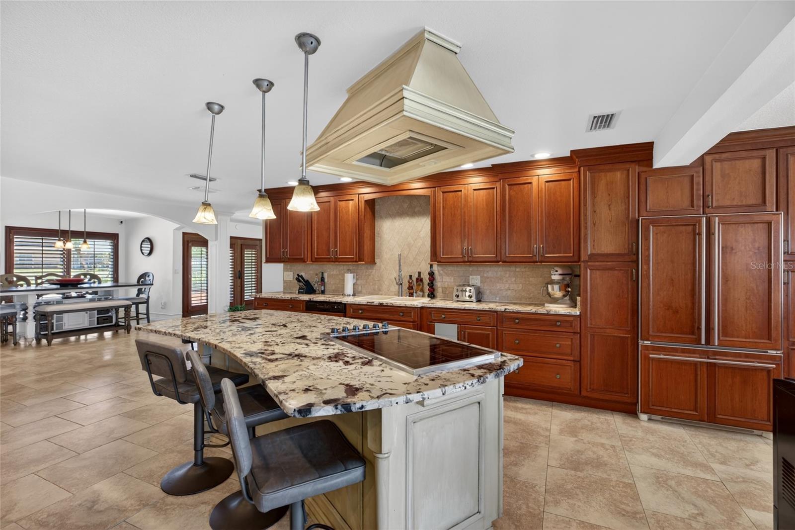 LAKE PADGETT ESTATES - Residential