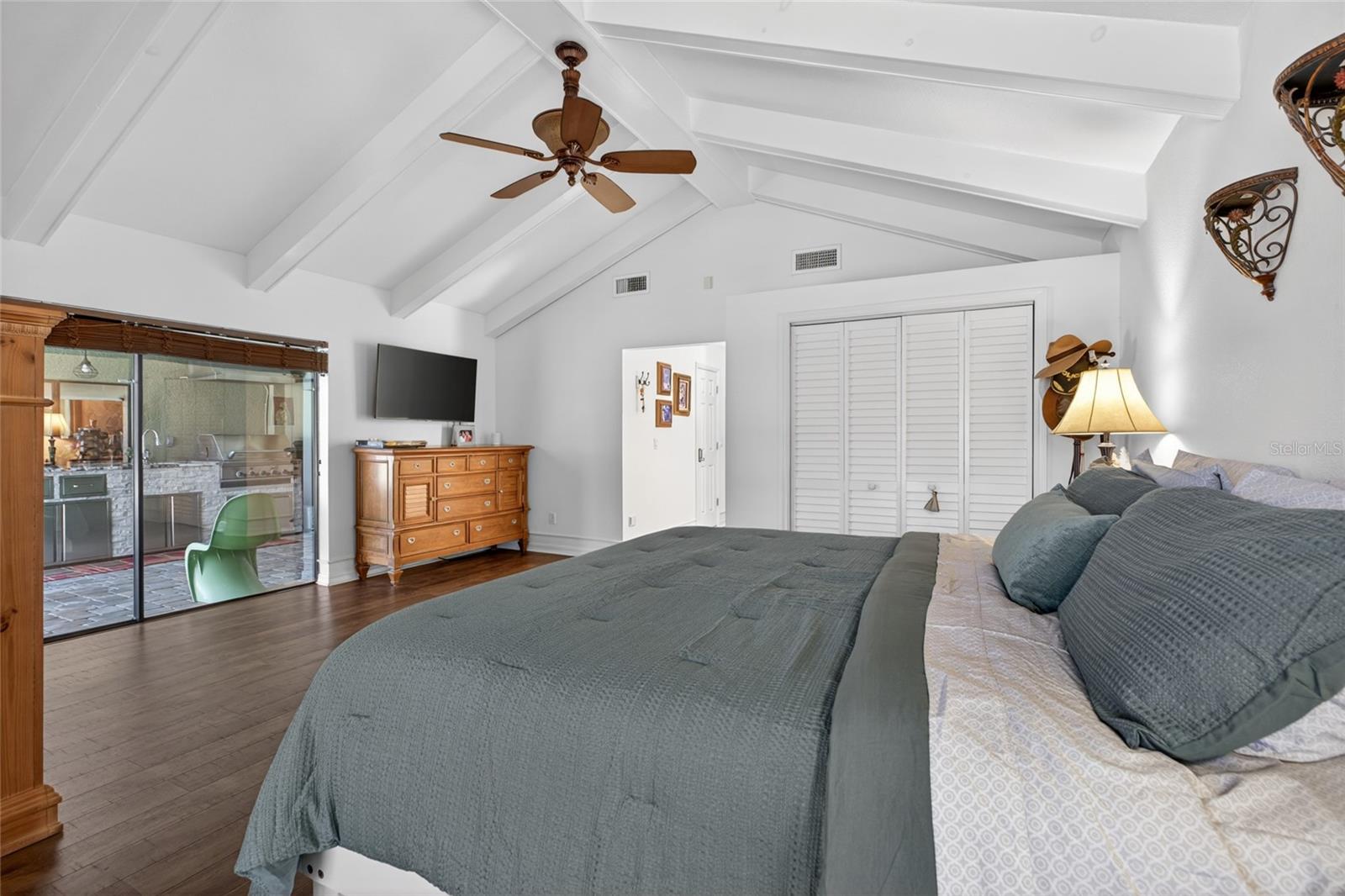 LAKE PADGETT ESTATES - Residential