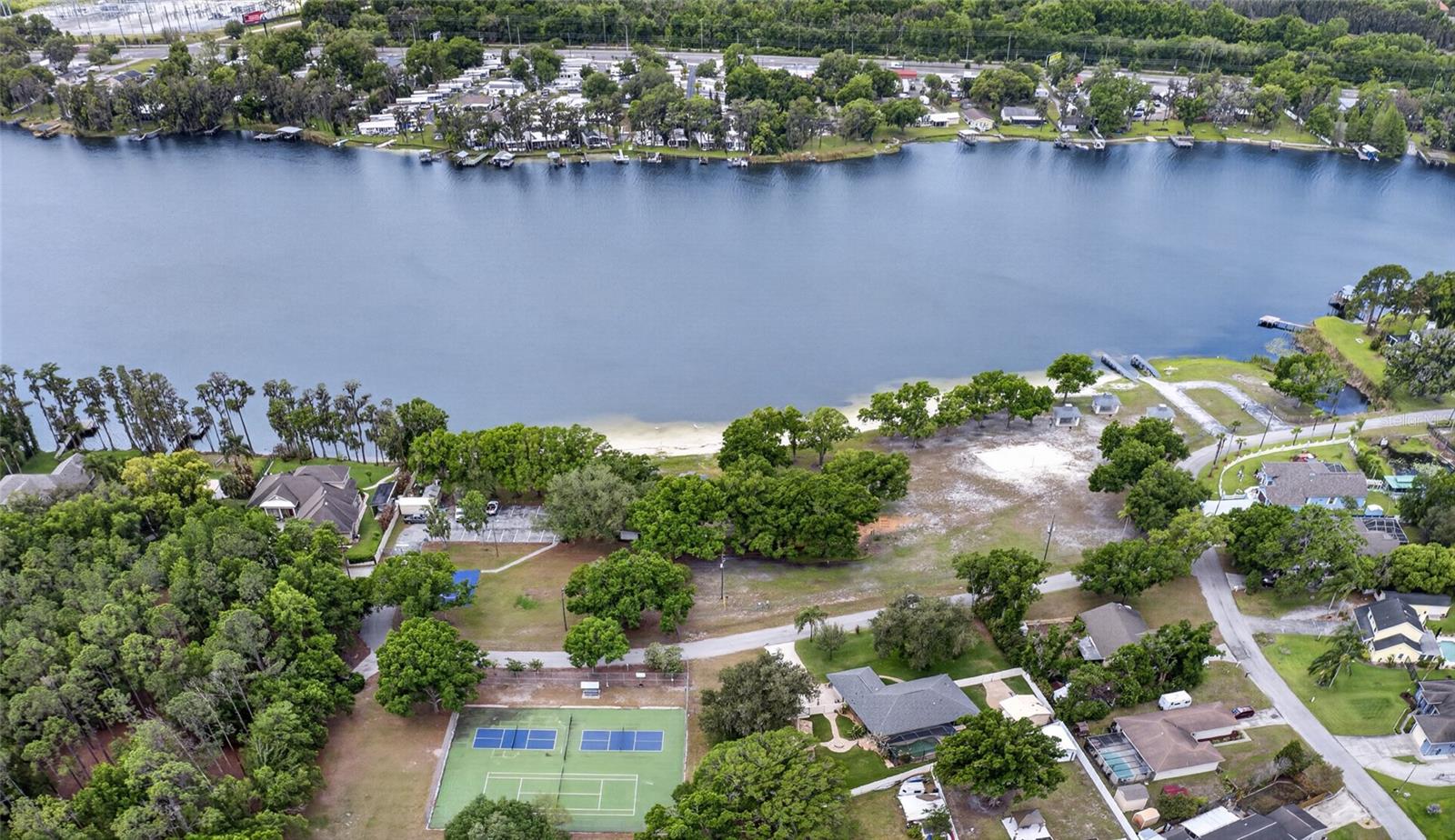 LAKE PADGETT ESTATES - Residential