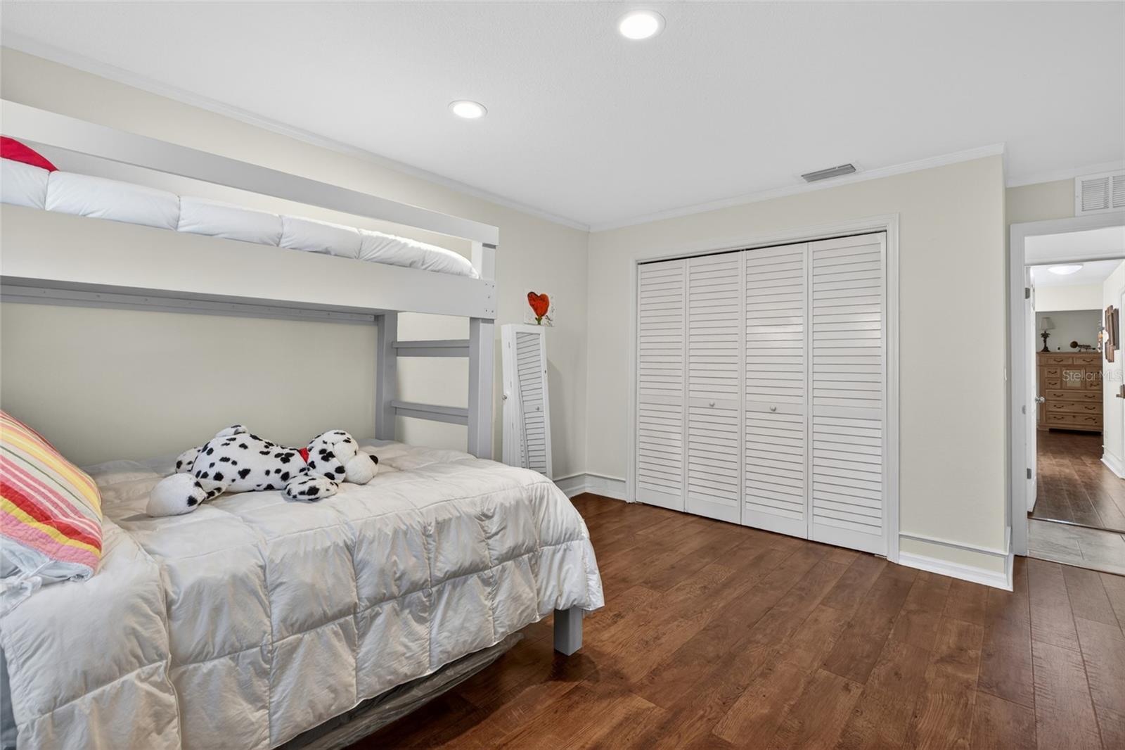 LAKE PADGETT ESTATES - Residential