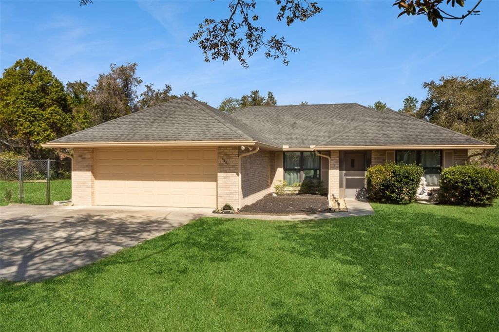 Photo of 1201 Doris Street, Orange City, FL 32763 (MLS # G5108905)