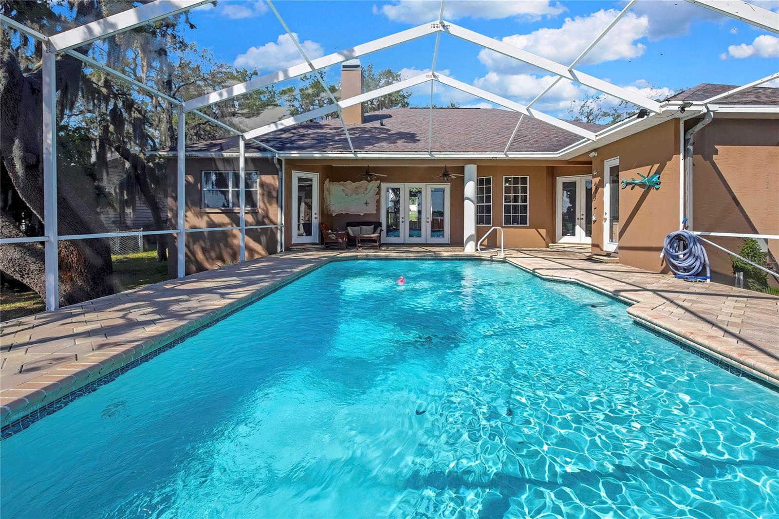 SPRING HILL - Residential