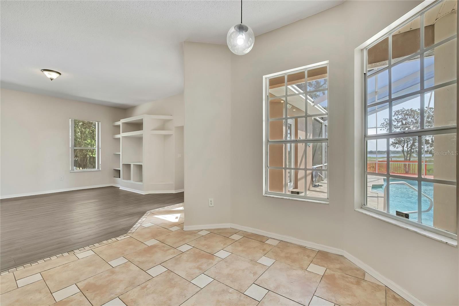 SPRING HILL - Residential