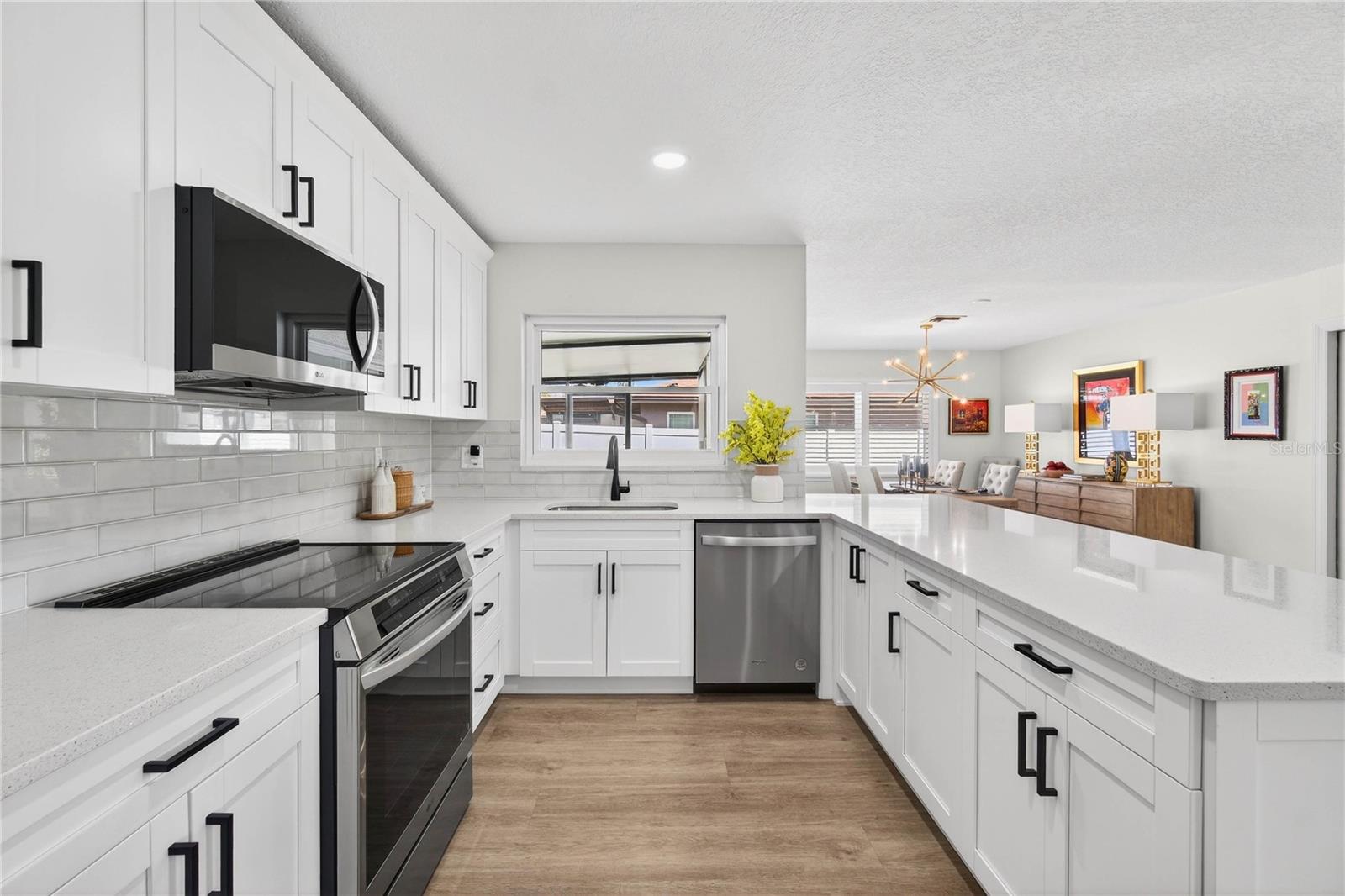 1222 RANCHWOOD DRIVE E