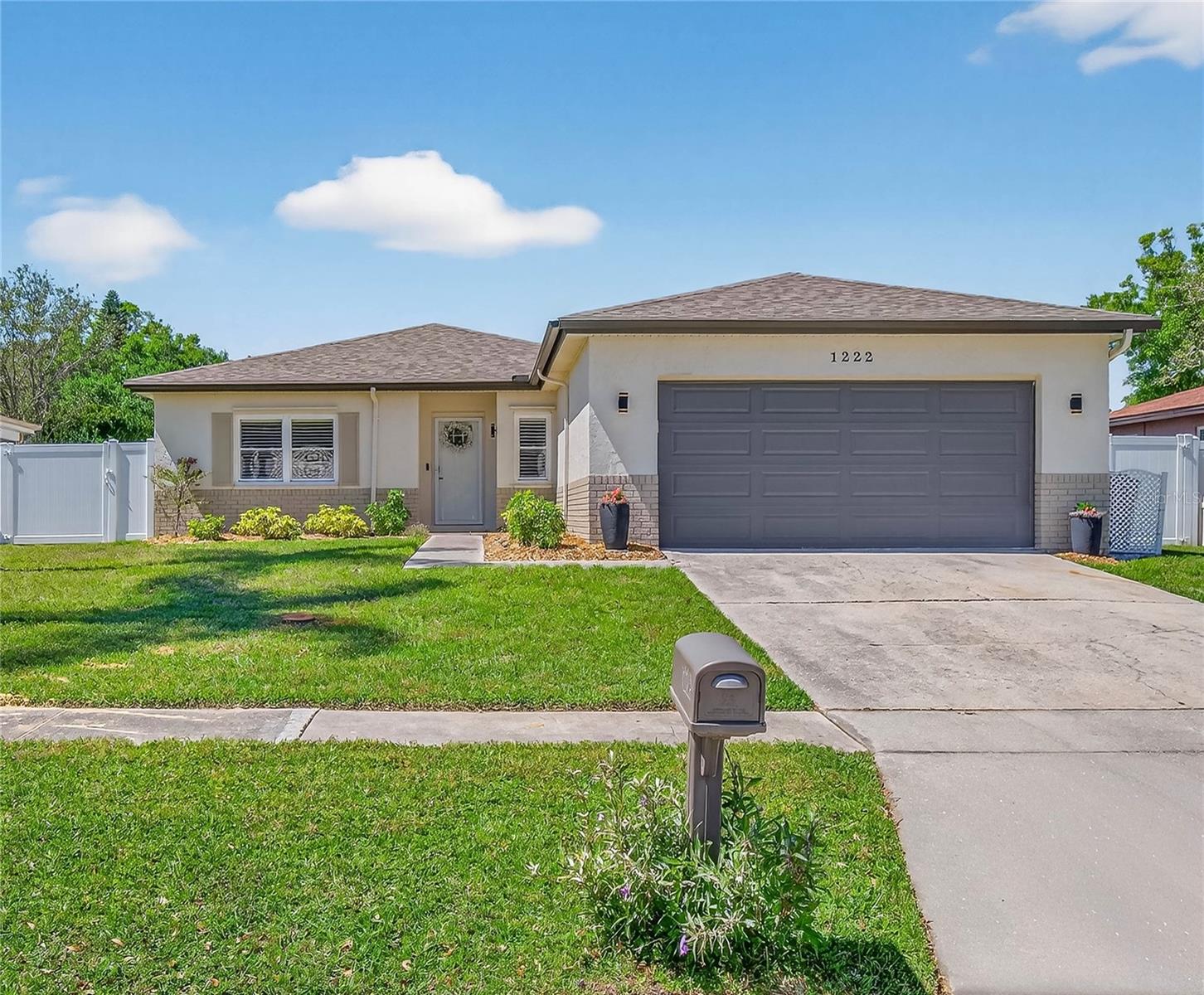 RANCHWOOD ESTATES - Residential