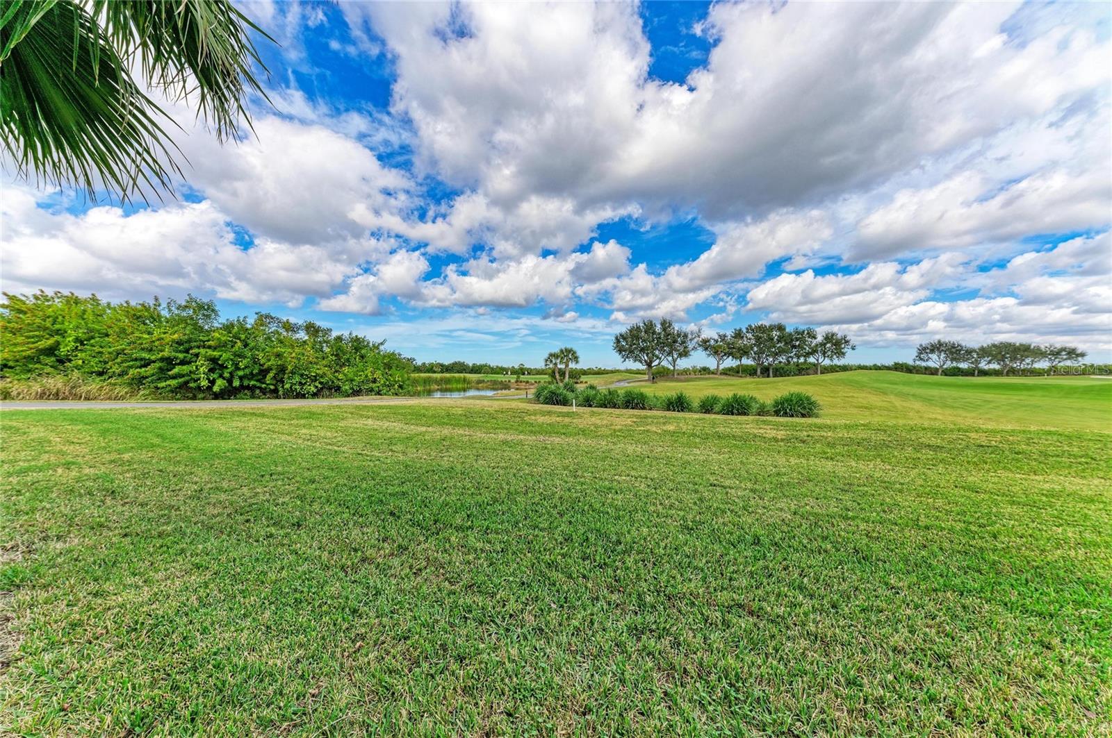RIVER STRAND - Residential