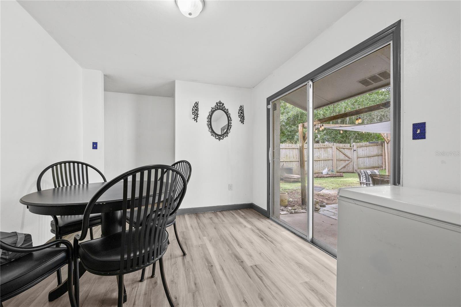 ALACHUA REALTY CO ADD TO ALACHUA - Residential