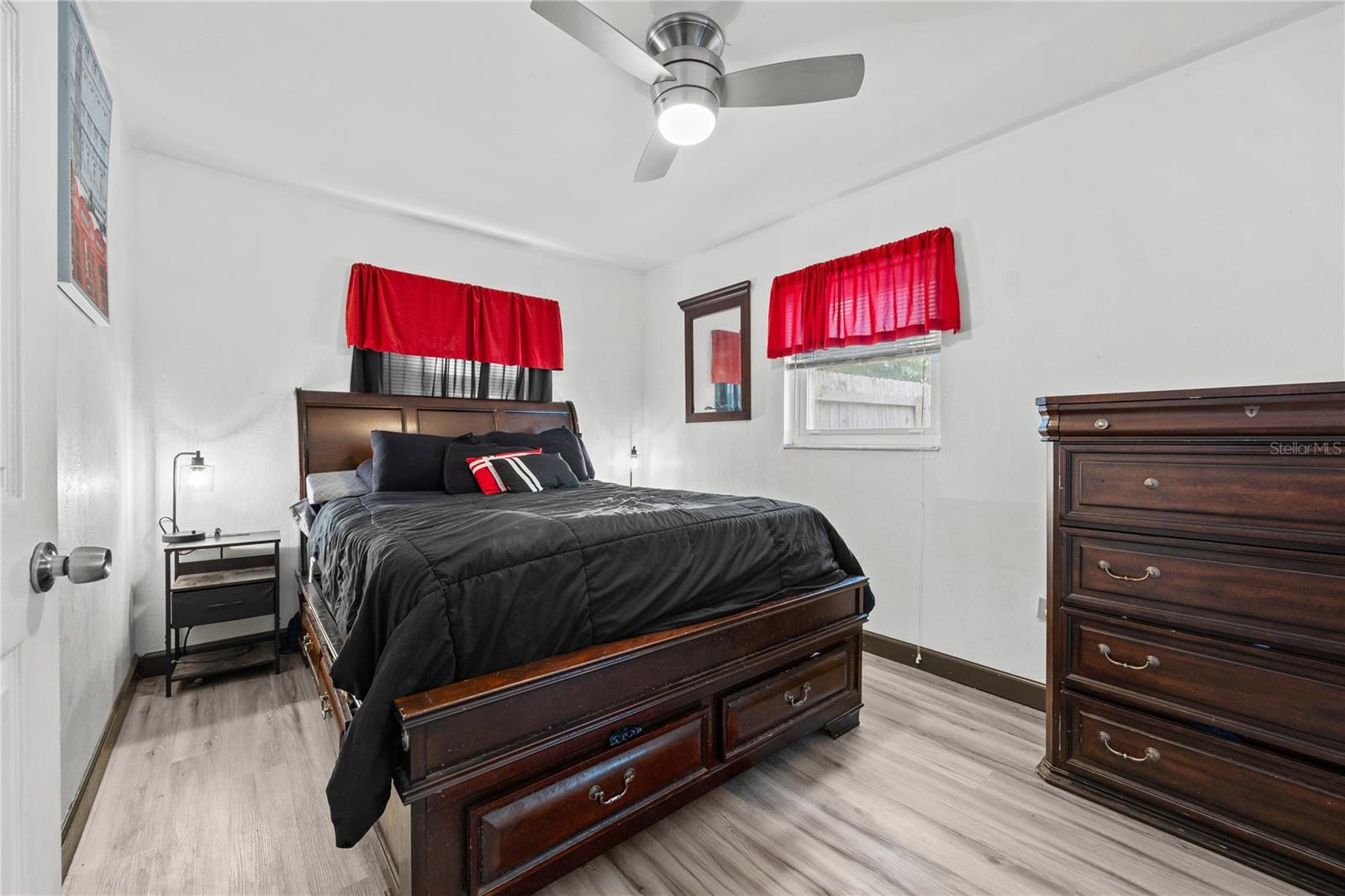 ALACHUA REALTY CO ADD TO ALACHUA - Residential