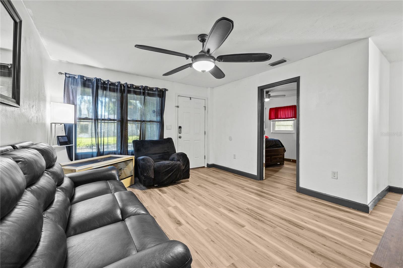 ALACHUA REALTY CO ADD TO ALACHUA - Residential