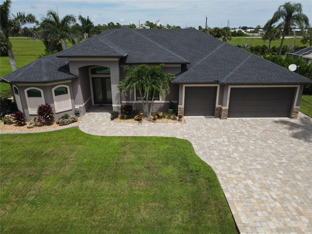Photo of 7166 N Plum Tree, Punta Gorda, FL 33955 (MLS # C7514351)