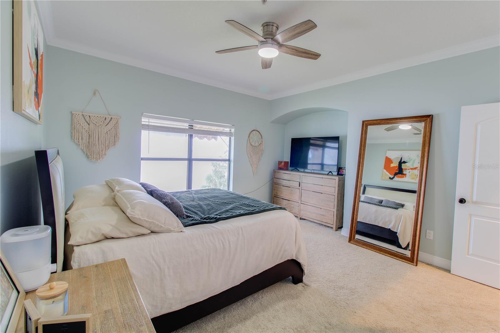 WINDWARD/LK CONWAY CONDO - Residential Lease