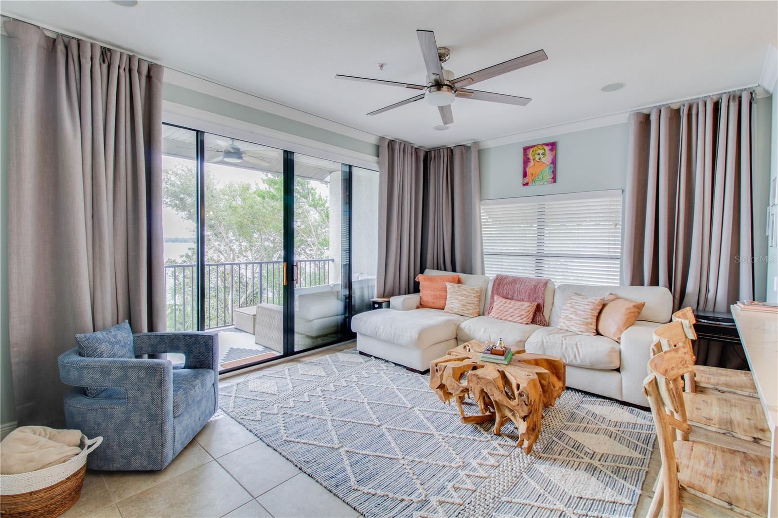 WINDWARD/LK CONWAY CONDO - Residential Lease