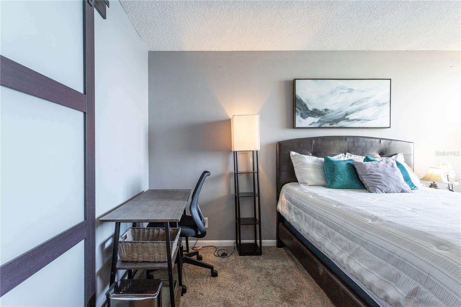 LA PUERTA DEL SOL CONDO - Residential