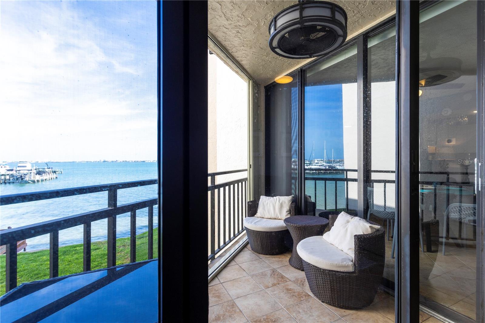 LA PUERTA DEL SOL CONDO - Residential