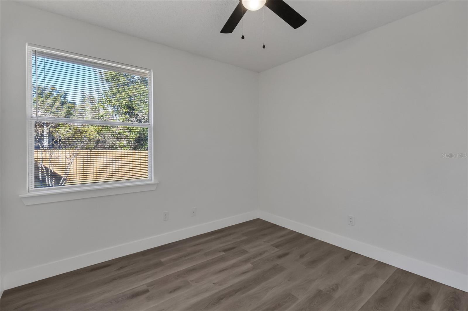 PEMBROOKE - Residential