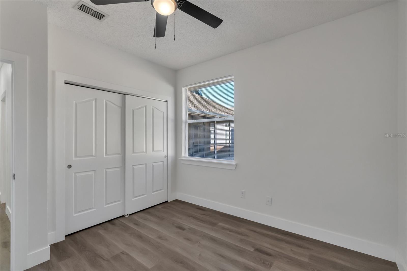 PEMBROOKE - Residential