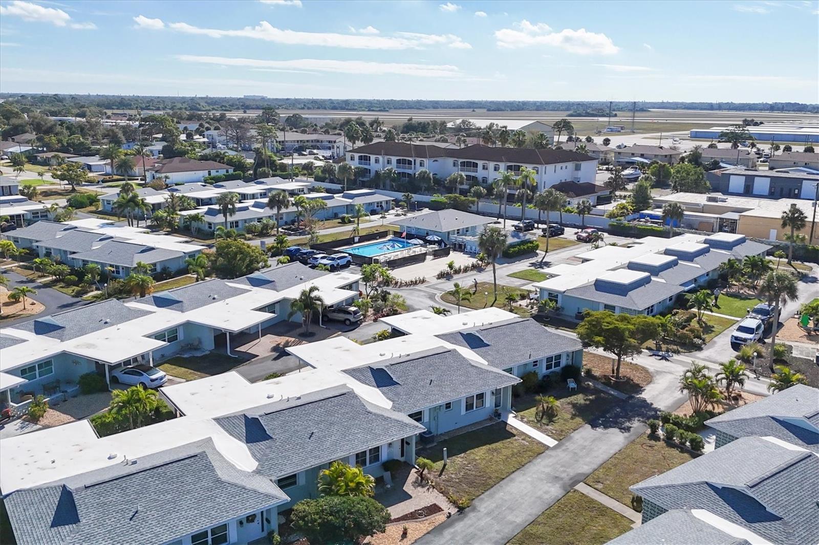 BEACH MANOR VILLAS SOUTH - Residential