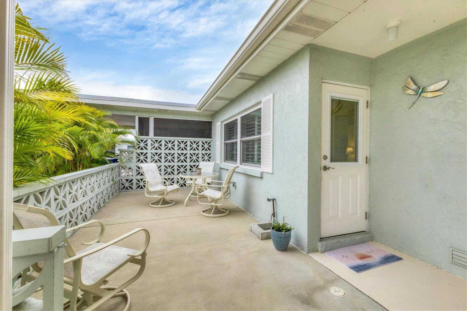 BEACH MANOR VILLAS SOUTH - Residential