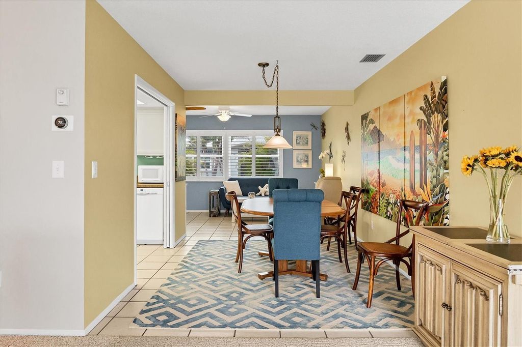 Photo of 1018 Beach Manor Circle #40, Venice, FL 34285 (MLS # N6141875)