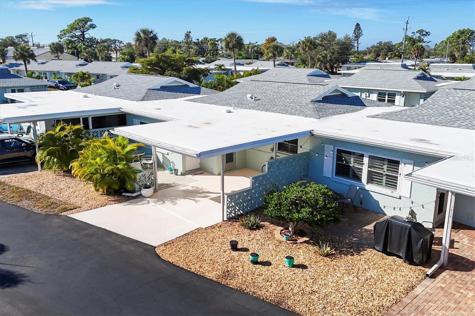 BEACH MANOR VILLAS SOUTH - Residential