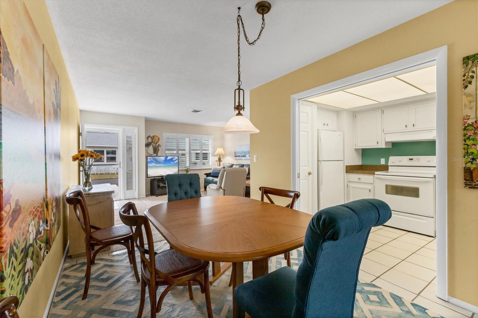 BEACH MANOR VILLAS SOUTH - Residential