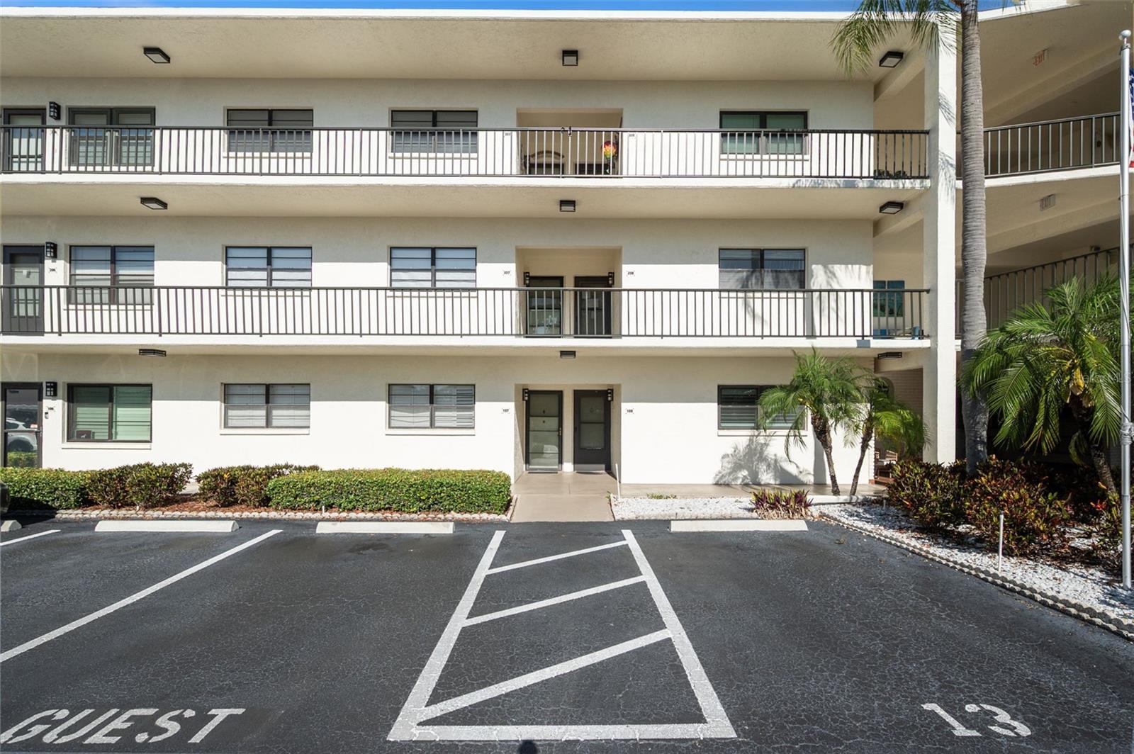 TERRACE PARK OF FIVE TOWNS - Residential