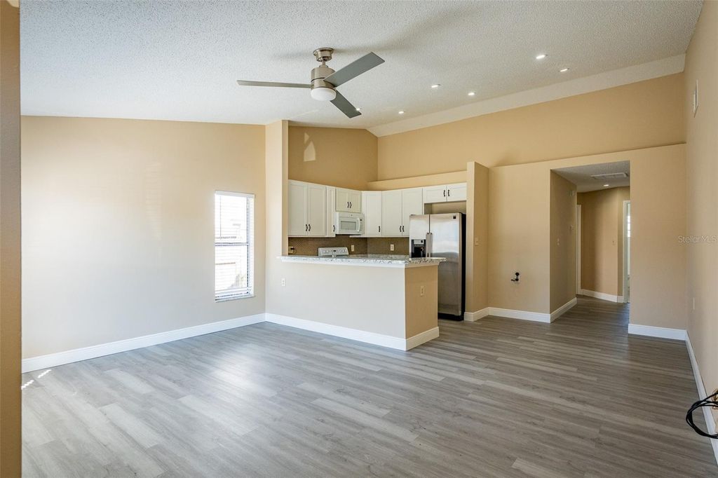 Photo of 1025 Clovercrest Road, Orlando, FL 32811 (MLS # O6386173)