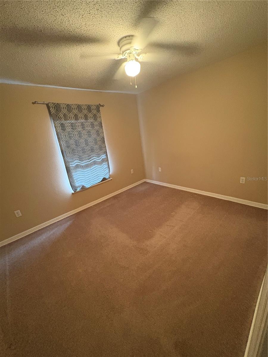 QUEENS COVE PH 04 - Residential