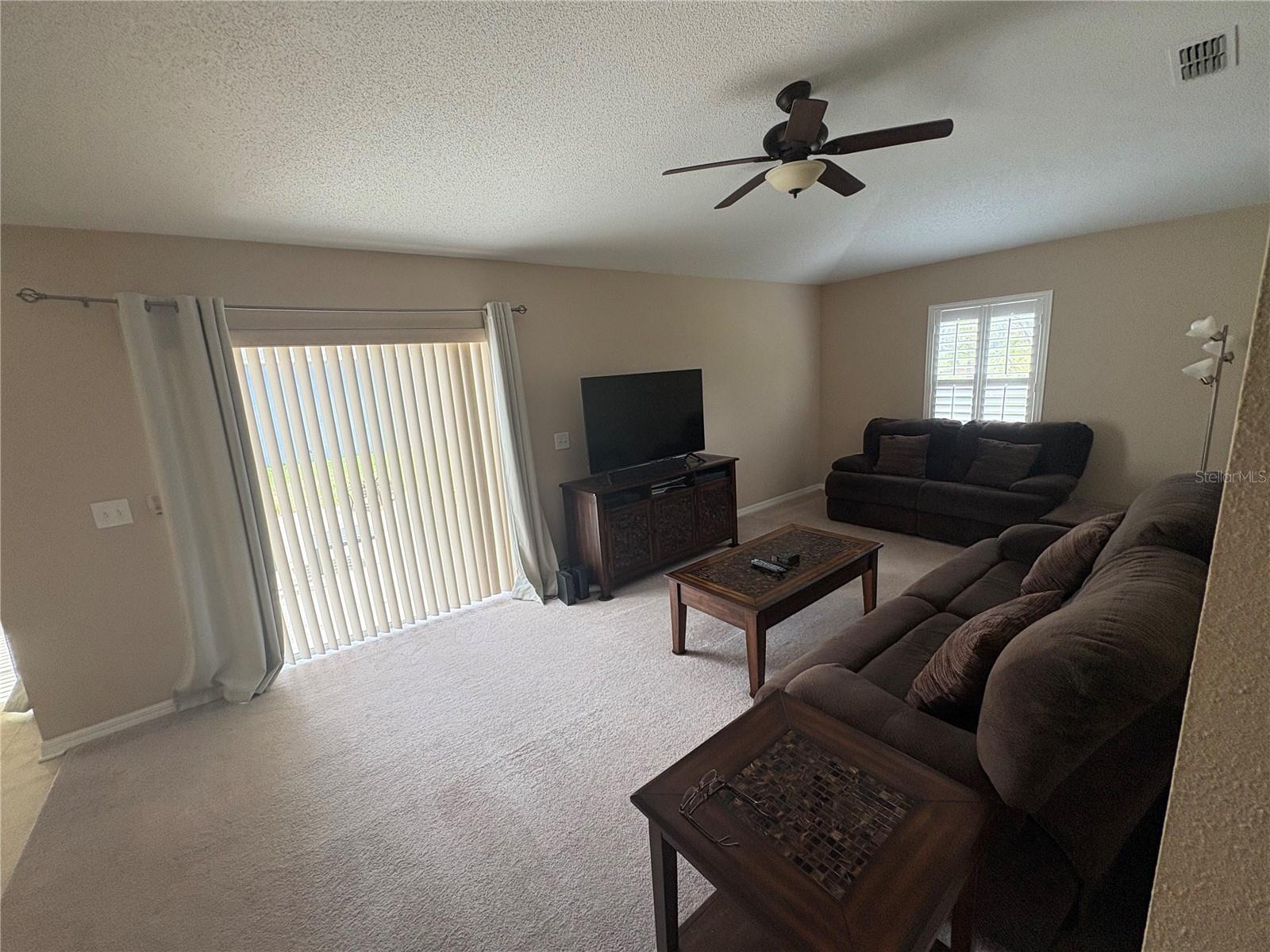 QUEENS COVE PH 04 - Residential